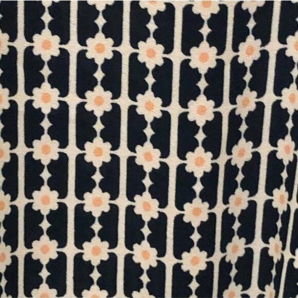 Max Studio Specialty Products (MSSP) Chic Abstract Floral Romper - Picture 3 of 7